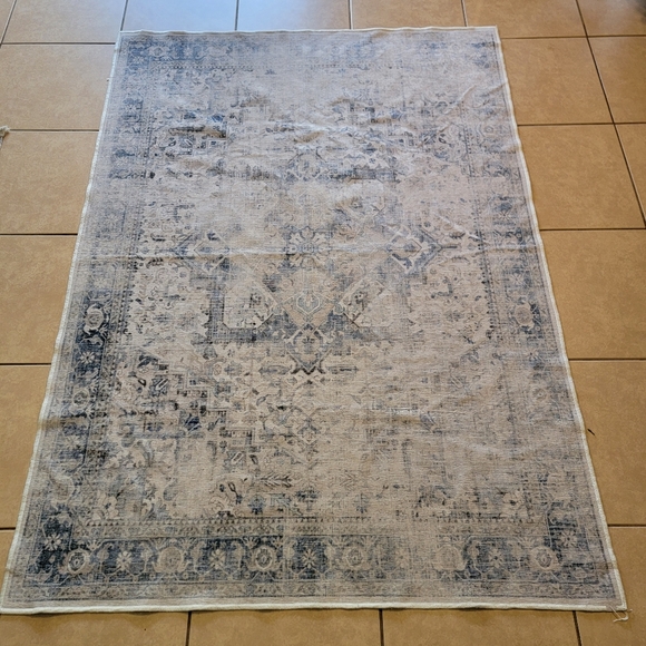 Ruggable Kamran Washable Area Rug 58 in x 80 in No Pad - Picture 7 of 9